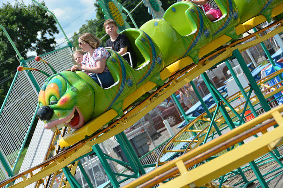 Wacky Worm Roller Coaster - Dreamland Amusements