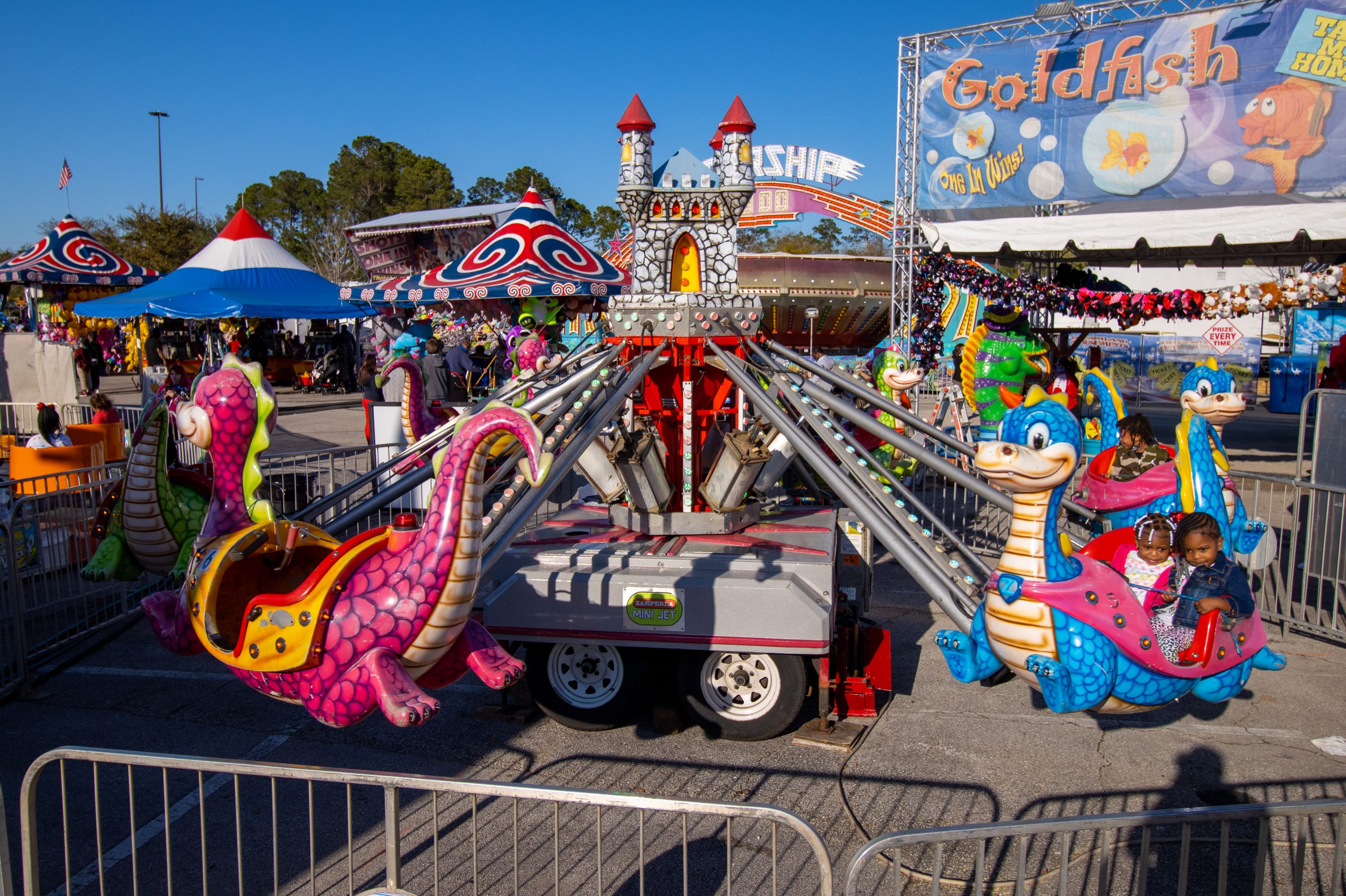 Carnival & Amusement Park Rides  Dreamland Amusements  East Coast